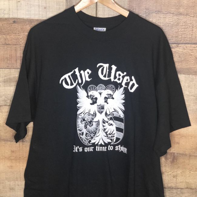 From Fan to Fashionista: Elevate Your Style with The Used Store's Merch